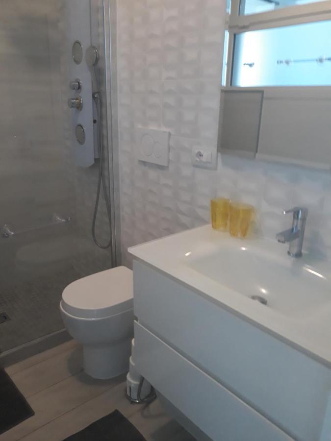 ז'ואן-לה-פינס Le Palais Du Tropique Appartement Vue Mer 5E Etage Avec Ascenseur מראה חיצוני תמונה